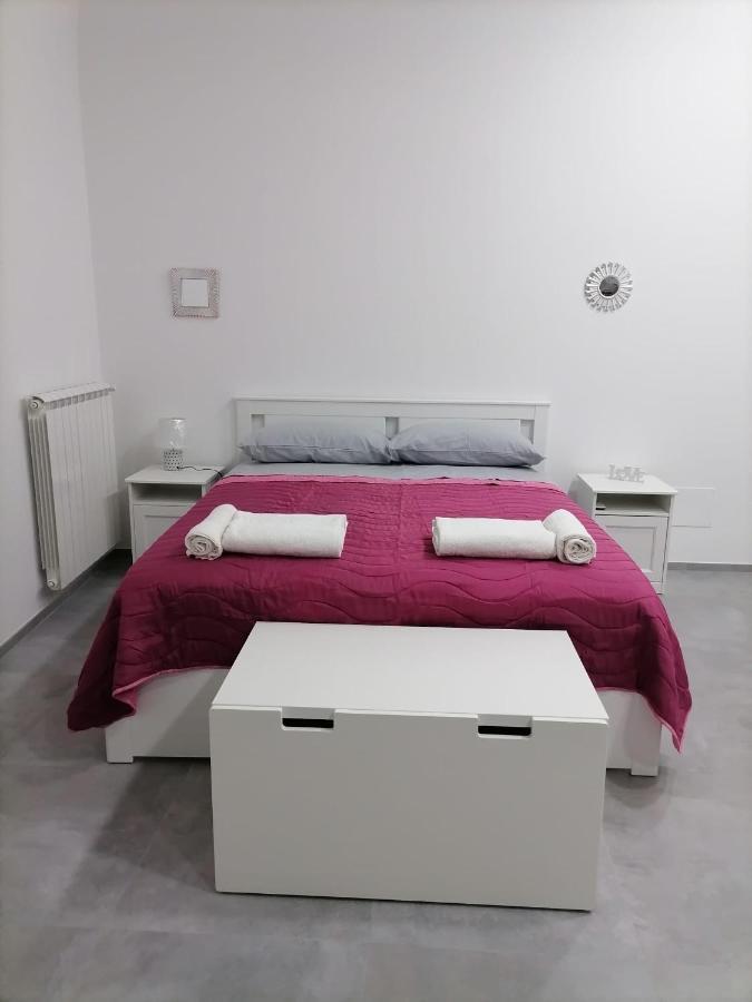 Darsena Apartments1 Molfetta Kültér fotó